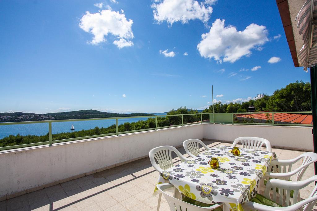 Apartment Artemisia 1 Trogir Zewnętrze zdjęcie